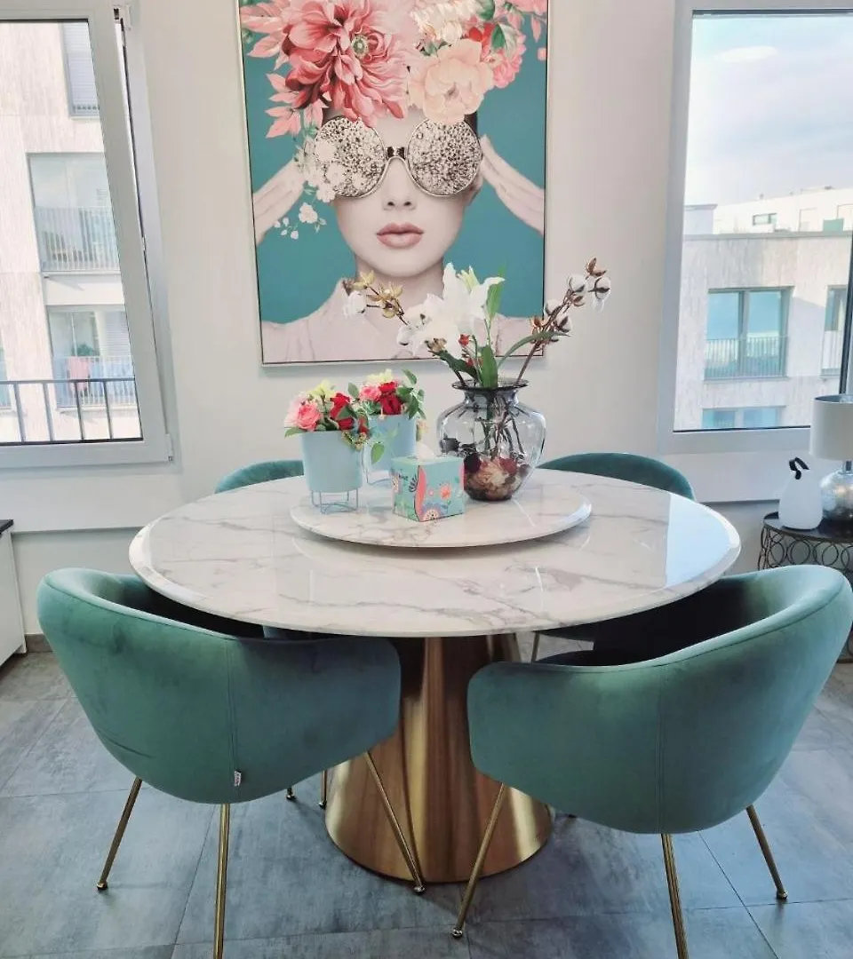 Prisma Pasing Munich Octoberfest Apartman
